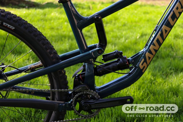 First Look Santa Cruz Nomad Alloy R V4 off road.cc